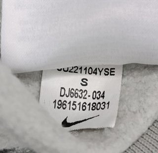 Sudadera Nike Verde Salvia Aesthetic Talla S