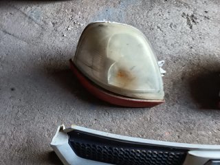 Faros y Parrilla Renault Master