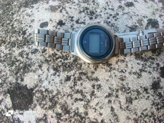 Reloj Casio Digital Plata y Azul