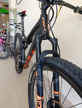 BH LYNX RACE CARBON Talla M
