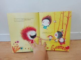 Libro infantil  Pequeña monstruo