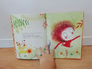 Libro infantil  Pequeña monstruo