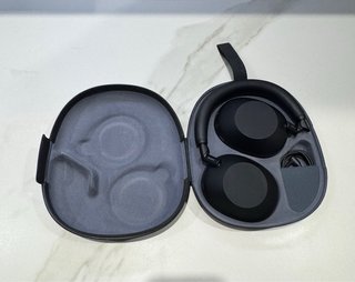 Auriculares Sony WH-1000XM6 Negros