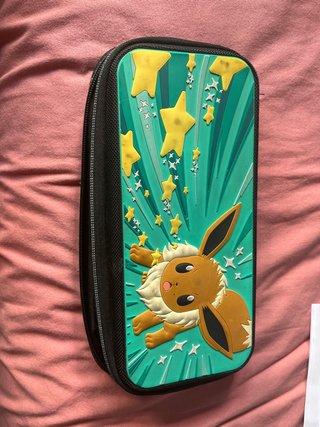 Funda Nintendo Switch Eevee Estrellas