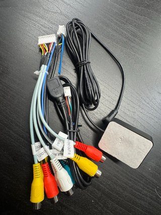 Cavi RCA e USB per auto