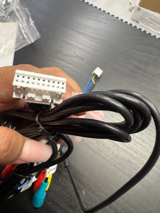 Cavi RCA e USB per auto