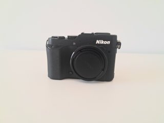 Nikon Coolpix P7800
