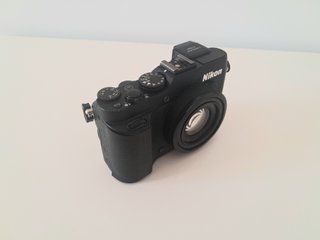 Nikon Coolpix P7800