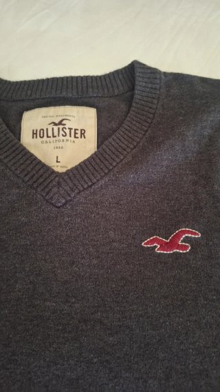 Jersey Hollister Gris Talla L