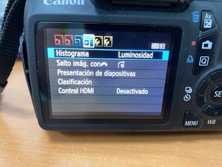 Camara fotos Caon EOS 1100D + Objetivo EF 75-300m