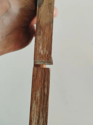Cepillo de carpintero de madera