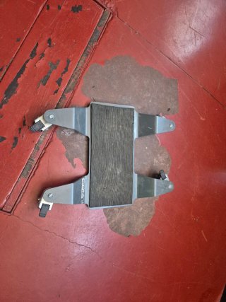 Soporte para moto gris