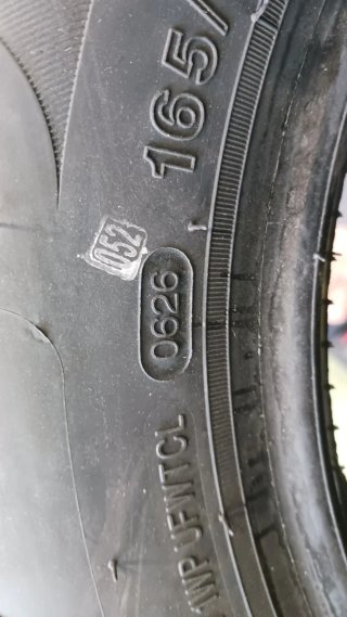 165/70 R13 79T APTANY RP203