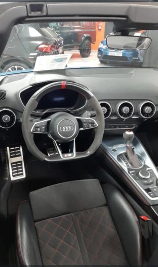 Audi TT Roadster Black Edition 245 cv