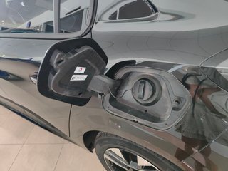 PEUGEOT ALLURE 100CV HYBRID KM0