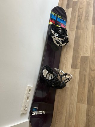Tabla Snowboard Negra con Fijaciones y Funda