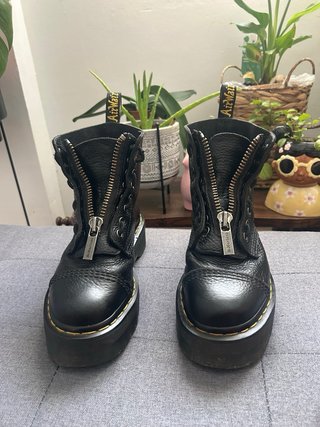 Botas Dr. Martens Sinclair Piel Negra Plata
