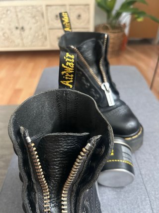 Botas Dr. Martens Sinclair Piel Negra Plata