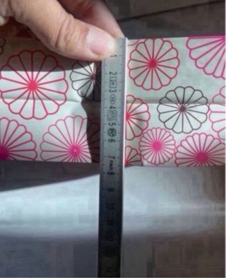 50 sobres de papel con diseño floral