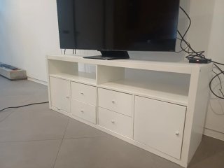 Mesa baja elevable blanca