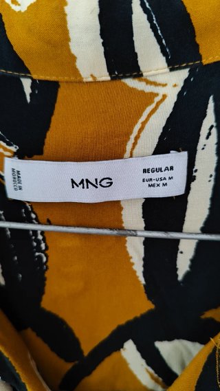 Camisa Mango Estampada Hojas Manga Corta