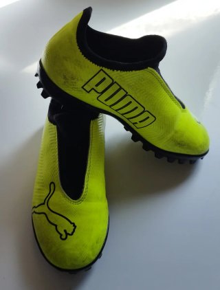 Botas de fútbol Puma Talla 29