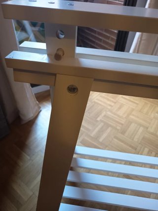 Caballete di legno bianco Ikea