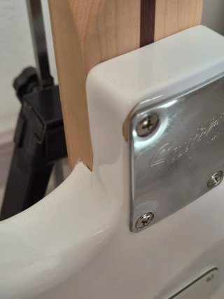 Fender Squier affinity custom + Funda + Soporte