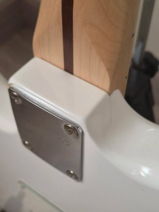 Fender Squier affinity custom + Funda + Soporte
