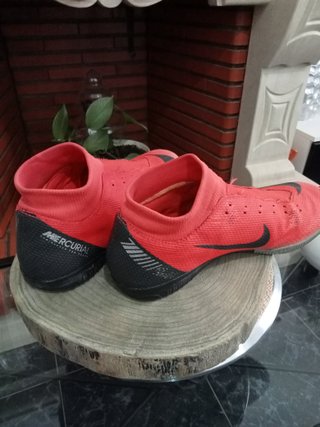 Ténis Nike Vermelhos
