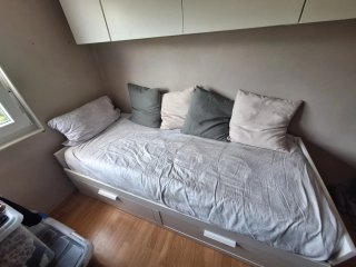 Diván BRIMNES 80x200 convertible a cama de 160x200