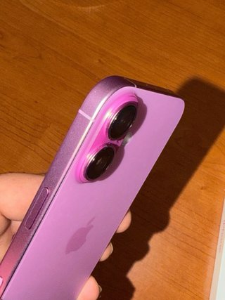 iPhone 16 Rosa 99% Batería