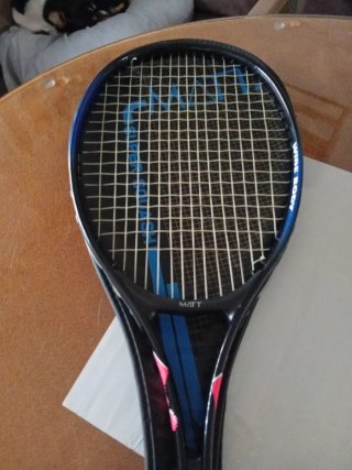 Raqueta de Tenis Negra y Azul