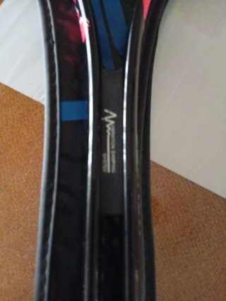 Raqueta de Tenis Negra y Azul