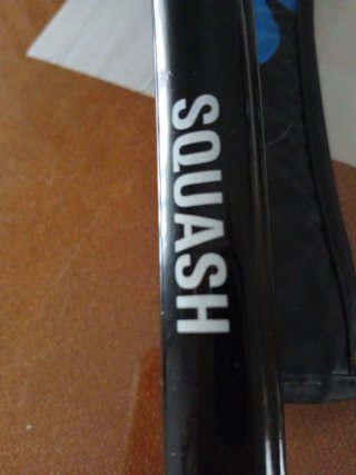 Raqueta de Tenis Negra y Azul