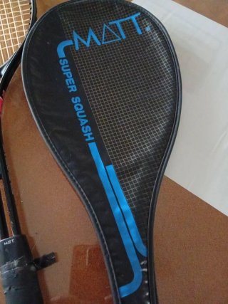Raqueta de Tenis Negra y Azul