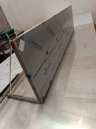 ESTANTE PARED ACERO COCINA 1.49X40 MIRA MI PERFIL