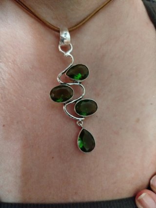 Collar Plata 925 con Piedras Verdes