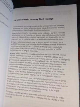 NUEVO DICCIONARIO BÁSICO DE LA LENGUA ESPAÑOLA