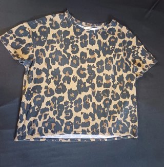Camiseta Pull&Bear Estampado Animal Print Talla M