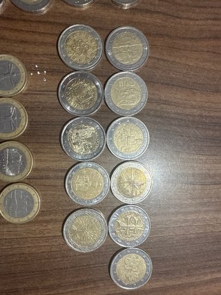 Monedas con diseños especiales en el reverso