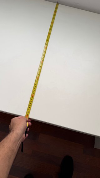 Mesa despacho moderna blanca con cajonera