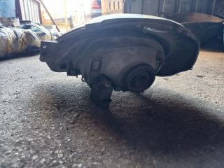 Faro Renault Trafic