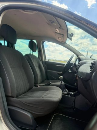¡¡ Nuevo Dacia Duster Laureate 1.5DCI 110CV!!