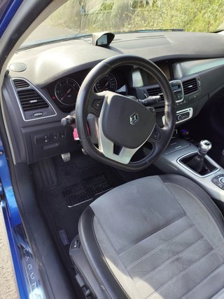 Renault Laguna 2.00 Energy GT 4Control 150 2013