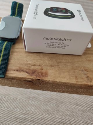 Reloj Motorola Moto Watch Fit Gris/Verde