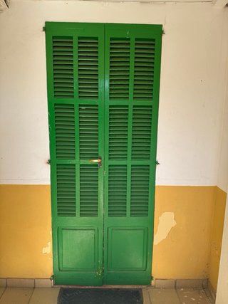 Puertas,ventanas y persianas mallorquinas