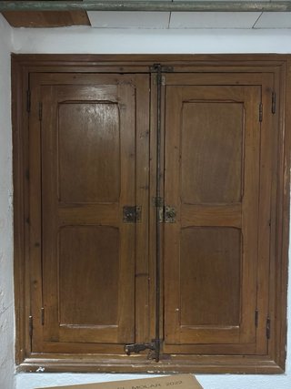 Puertas,ventanas y persianas mallorquinas