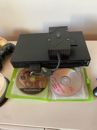 Consola PlayStation 2 Negra + Accesorios
