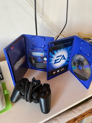 Consola PlayStation 2 Negra + Accesorios